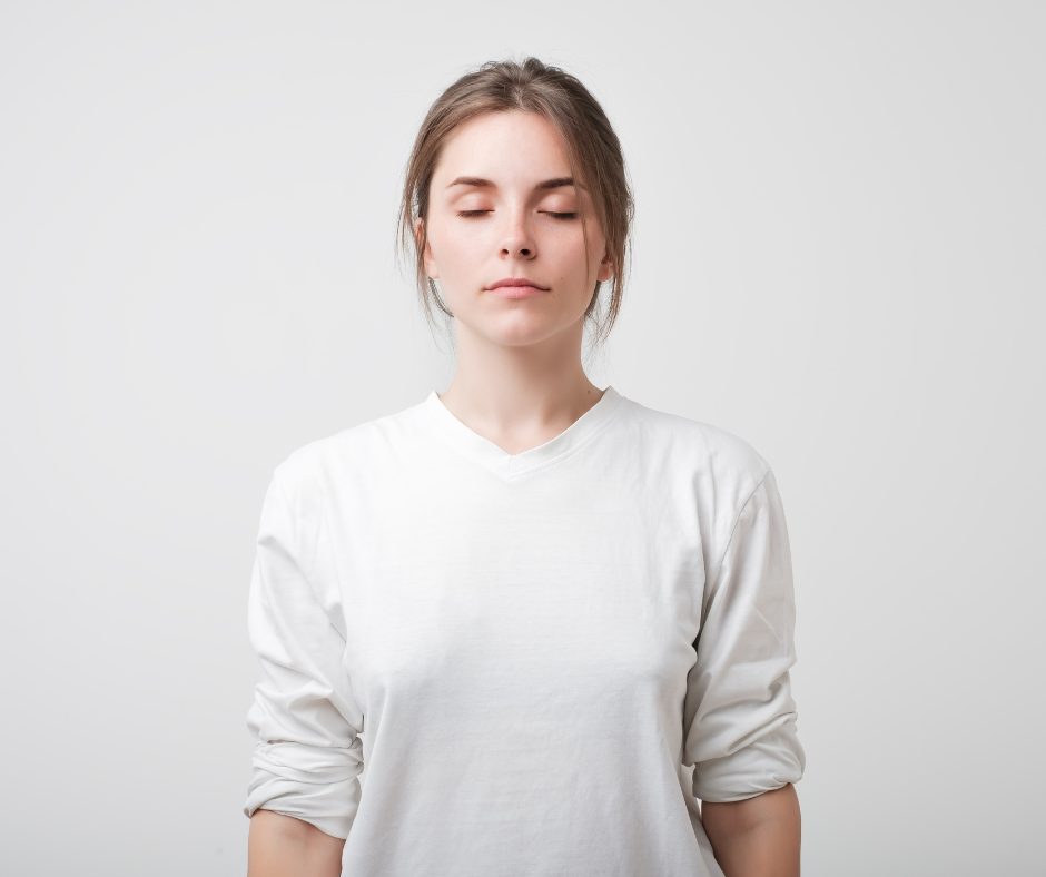 Woman using the hypnosis bottle technique.